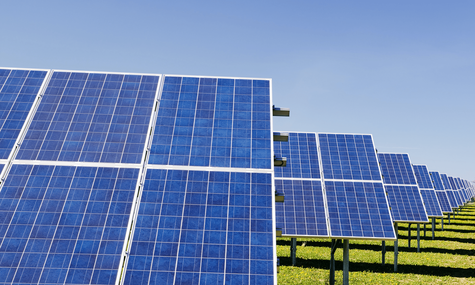 UMA Group solar panels